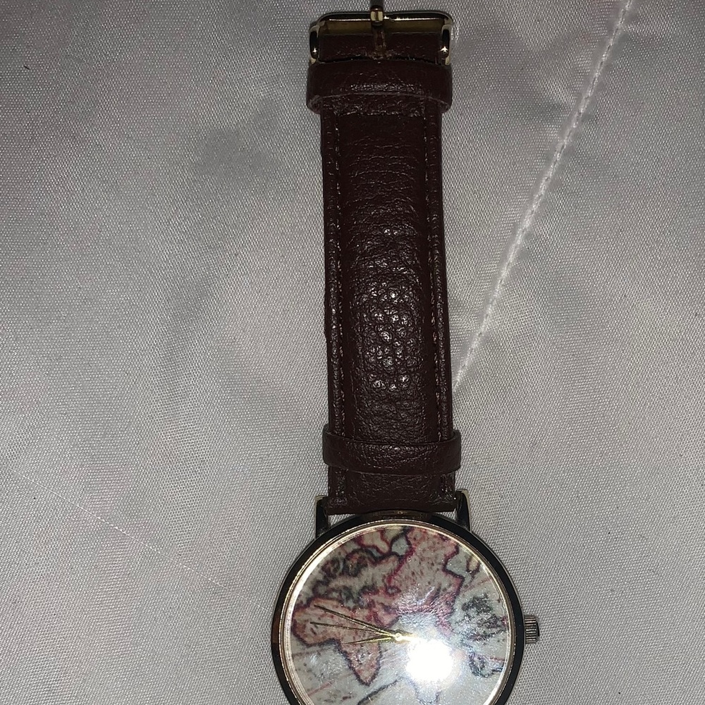 Countries Watch - Picture 2 of 3